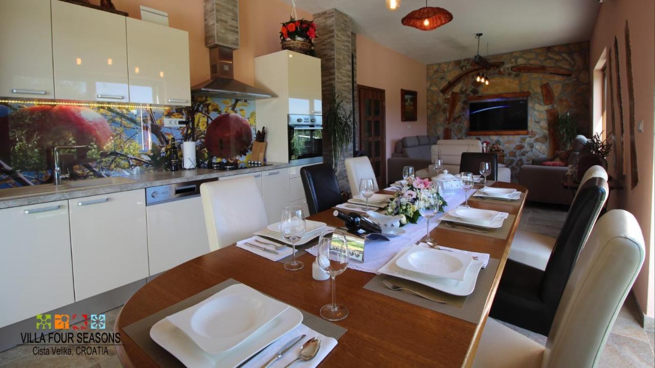 Velika Čista Villa Four Seasons, Heated Pool And 3 En-Suite Bathrooms מראה חיצוני תמונה
